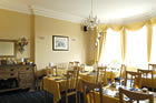 breakfast room